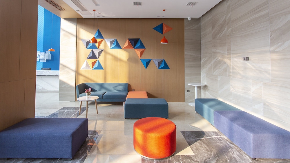 Holiday Inn Express Shangqiu Ancient Town 16/64