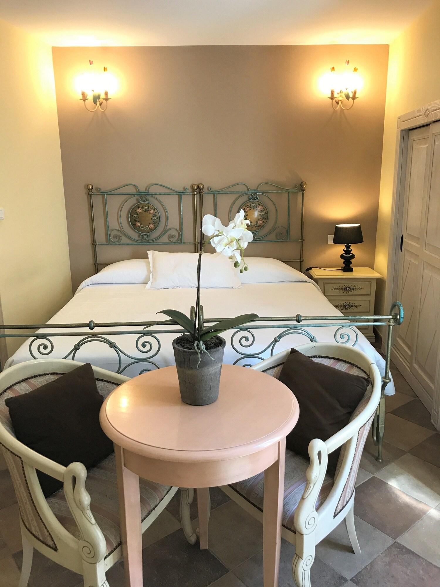 Hôtel Colomba 20/25