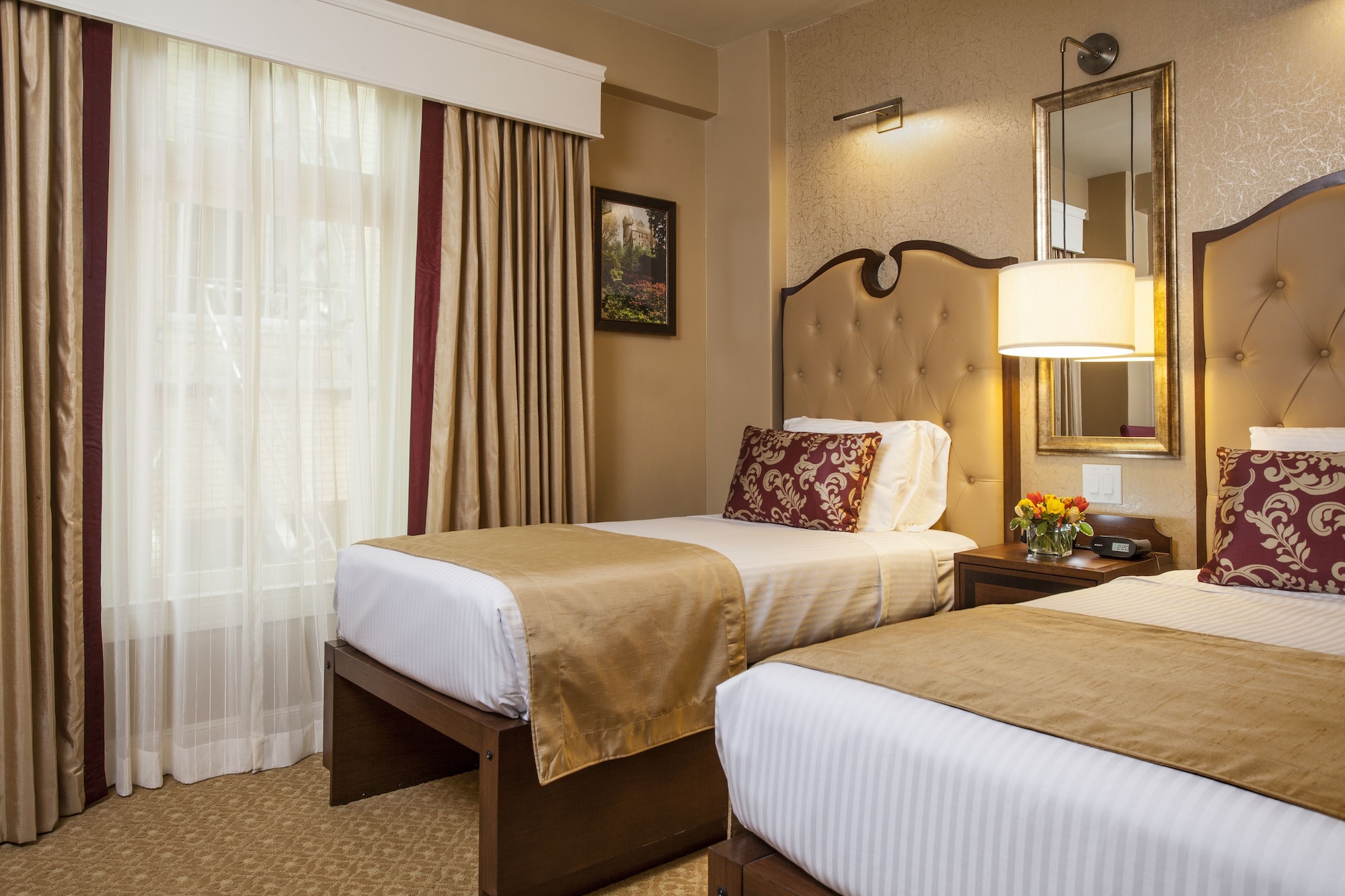 SUPERIOR, TWIN BEDS