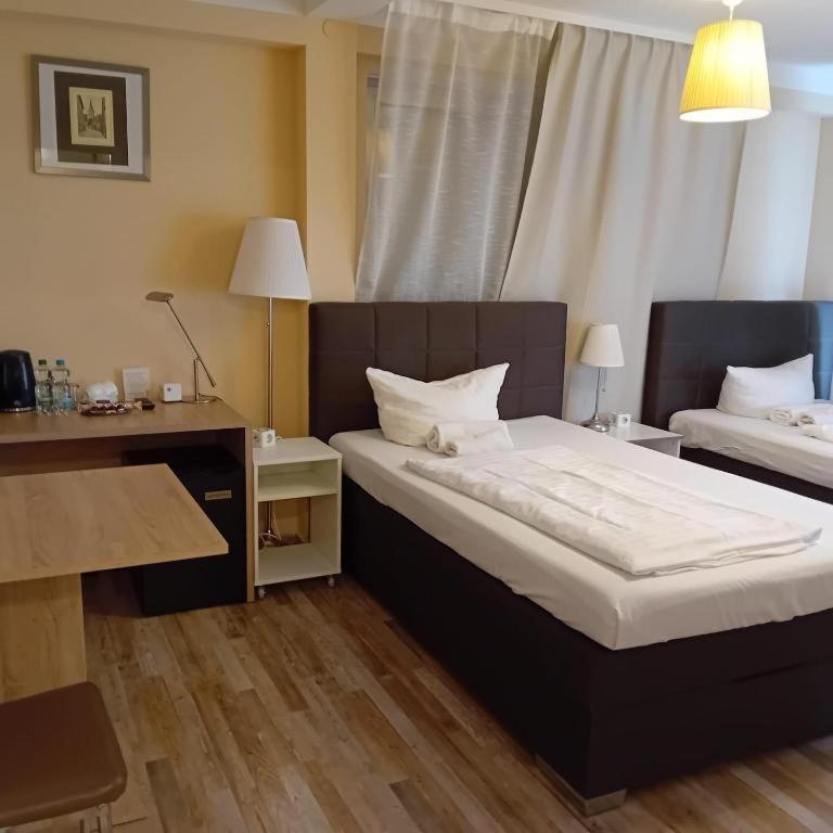 CITY HOTEL FRANKFURT 21/42