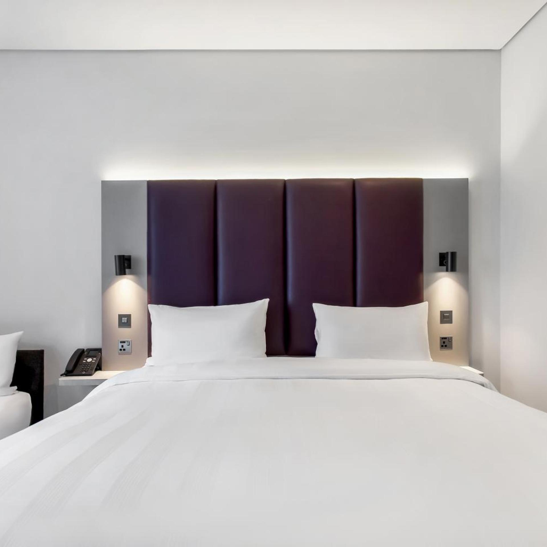 New Style, Family, King Bed، Premier Inn Abu Dhabi Capital Centre 5/10