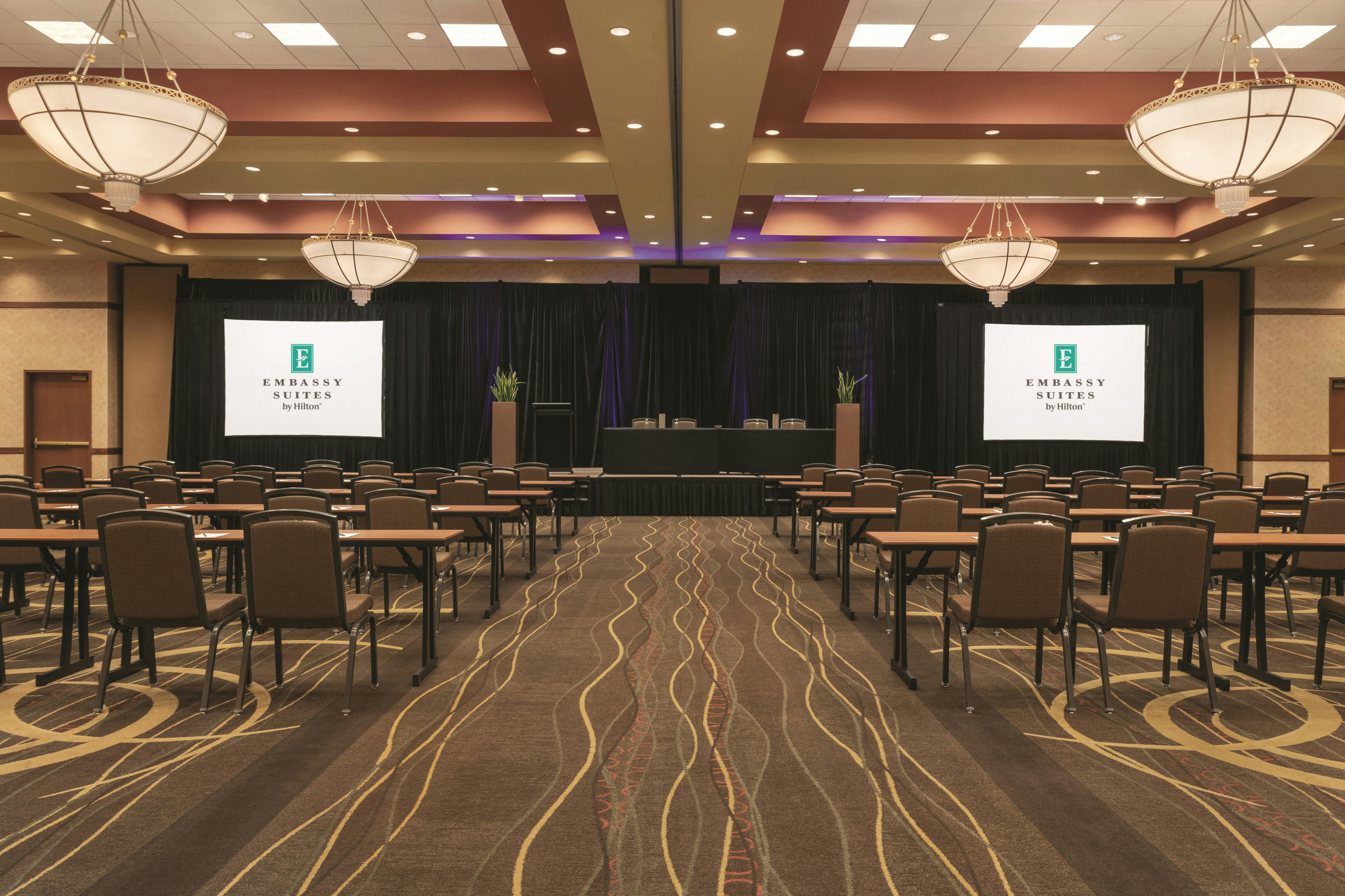 Embassy Suites by Hilton Franklin Cool Springs 61/75