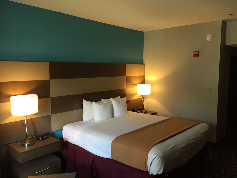 Best Western Executive Inn Seagoville 7/23
