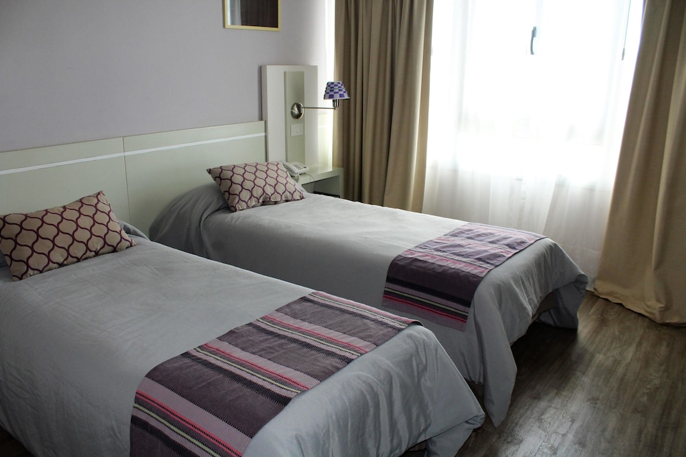 Hotel Continental 24/49