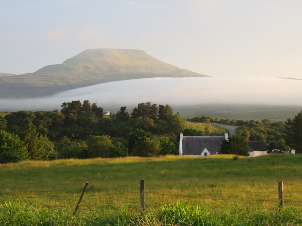 Atholl House Hotel 44/50