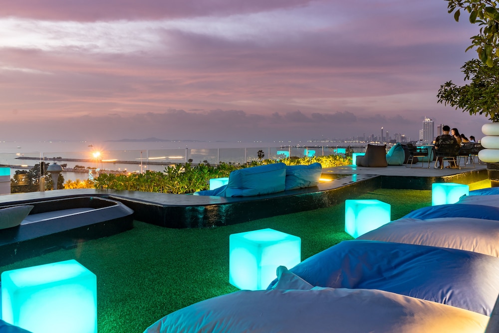 Seaphere Pattaya Hotel 42/50