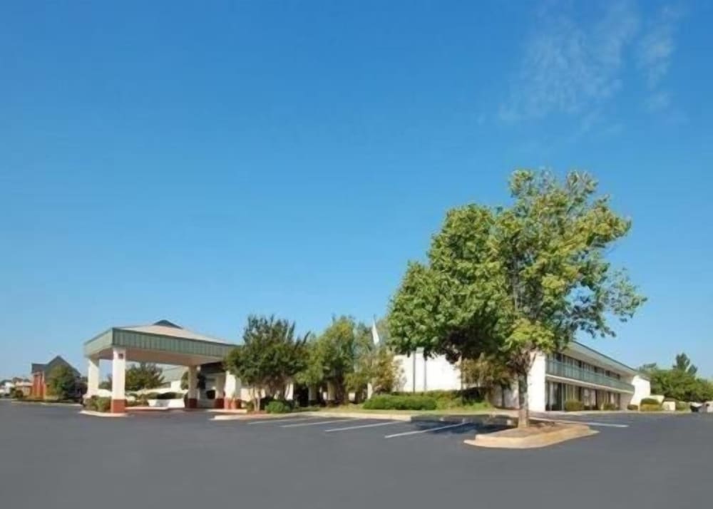 Motel6 Lugoff, SC 24/28