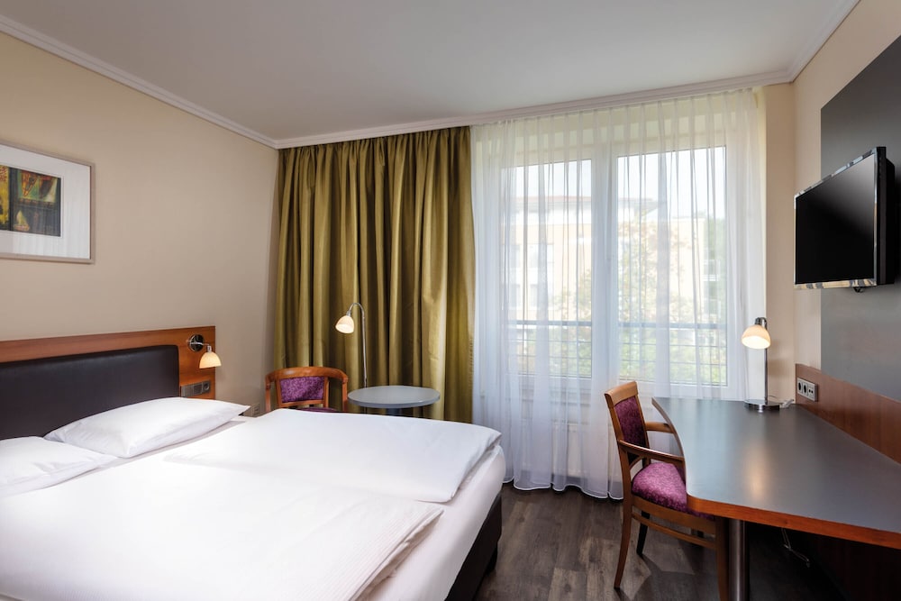 Seminaris Seehotel Potsdam 12/67