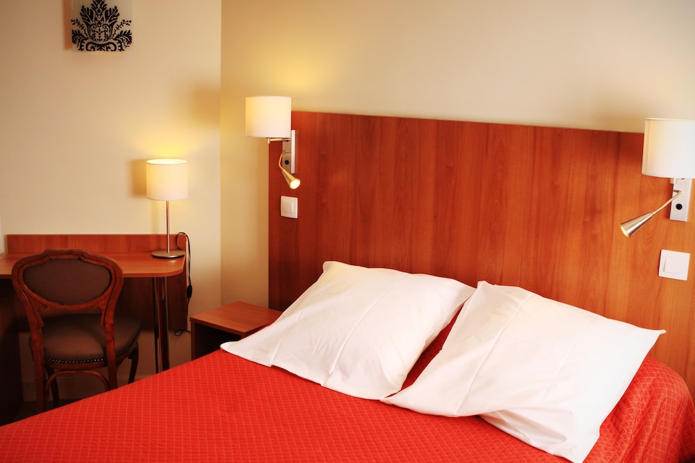 Hotel Marignan 15/67