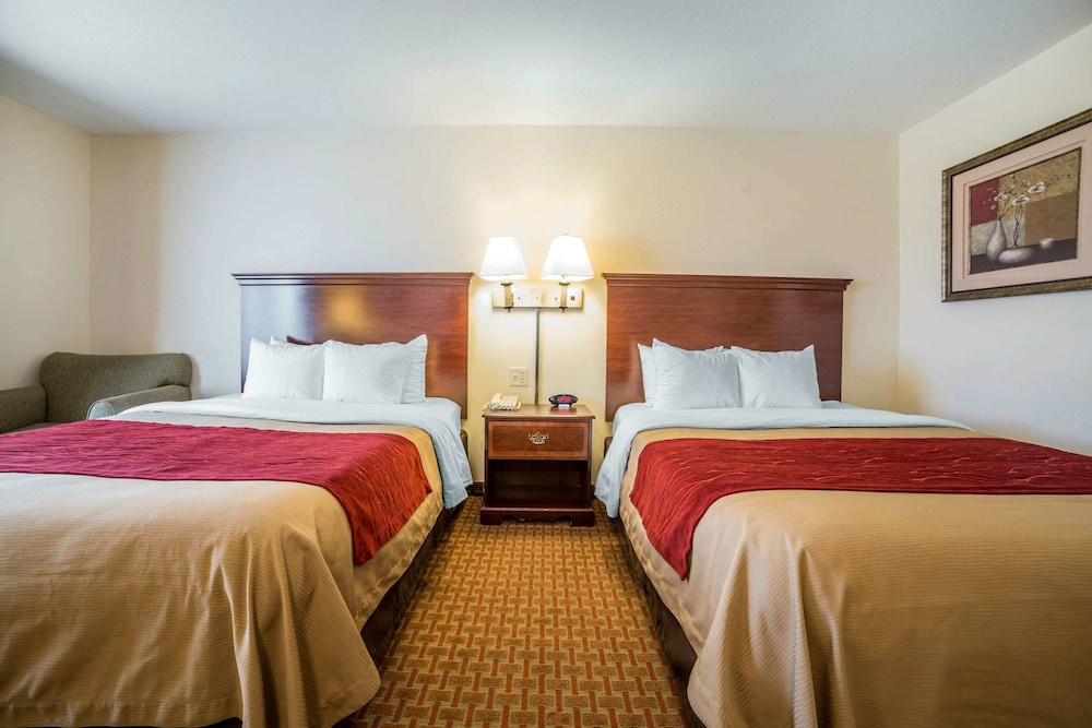 Comfort Inn & Suites Rock Springs-Green River, WY 17/39