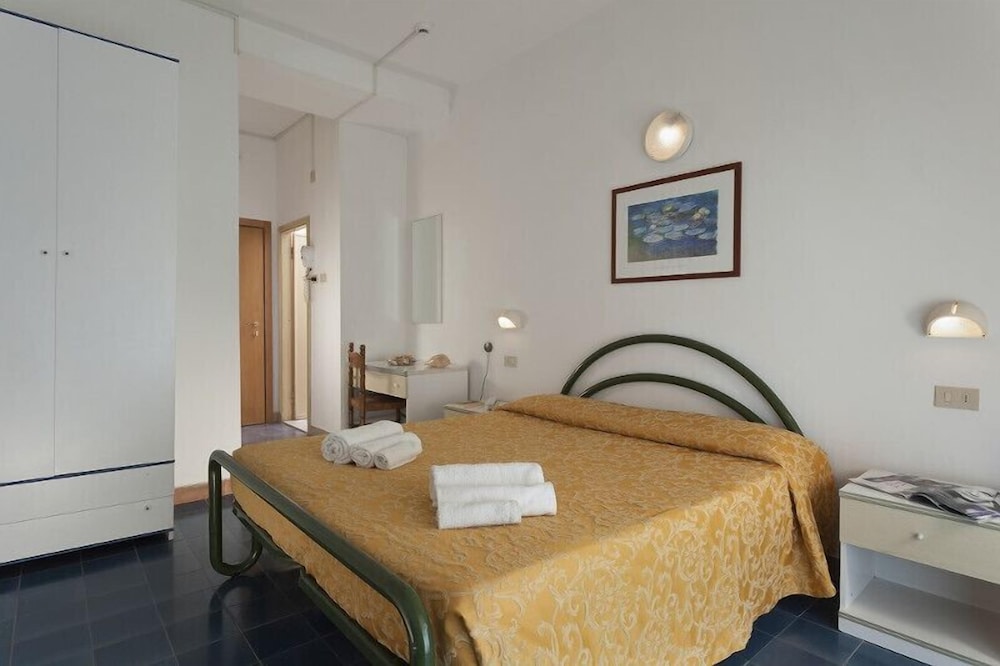 Hotel Panoramic 7/23