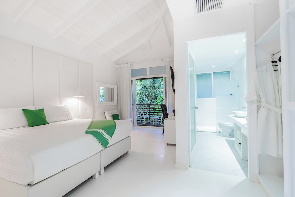 Le Cameleon Hotel 22/65