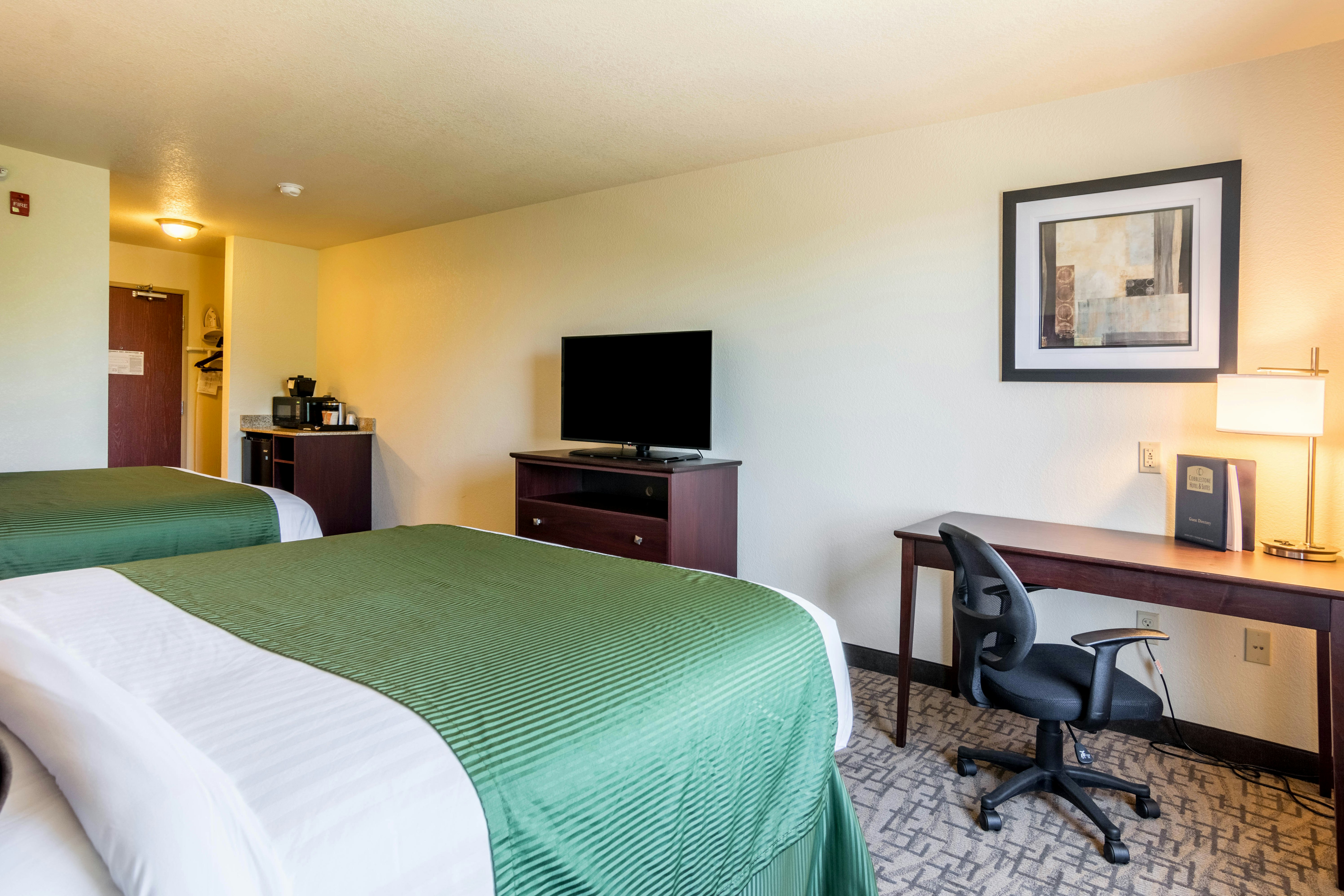 Cobblestone Hotel and Suites - Erie 21/50
