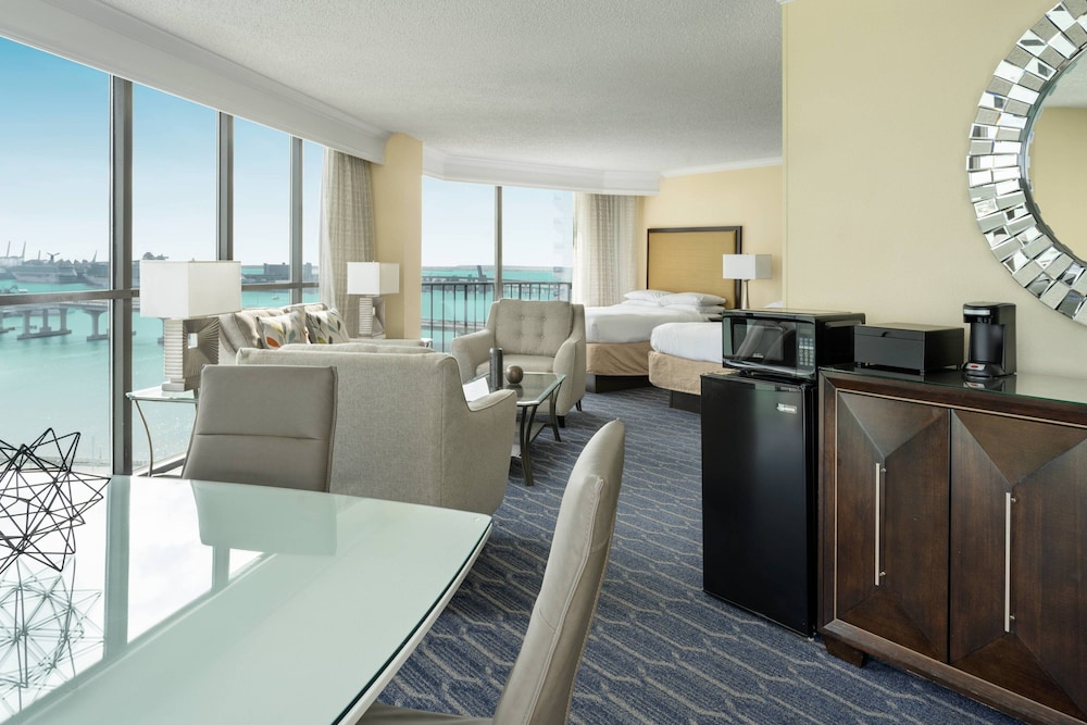 Miami Marriott Biscayne Bay 26/50