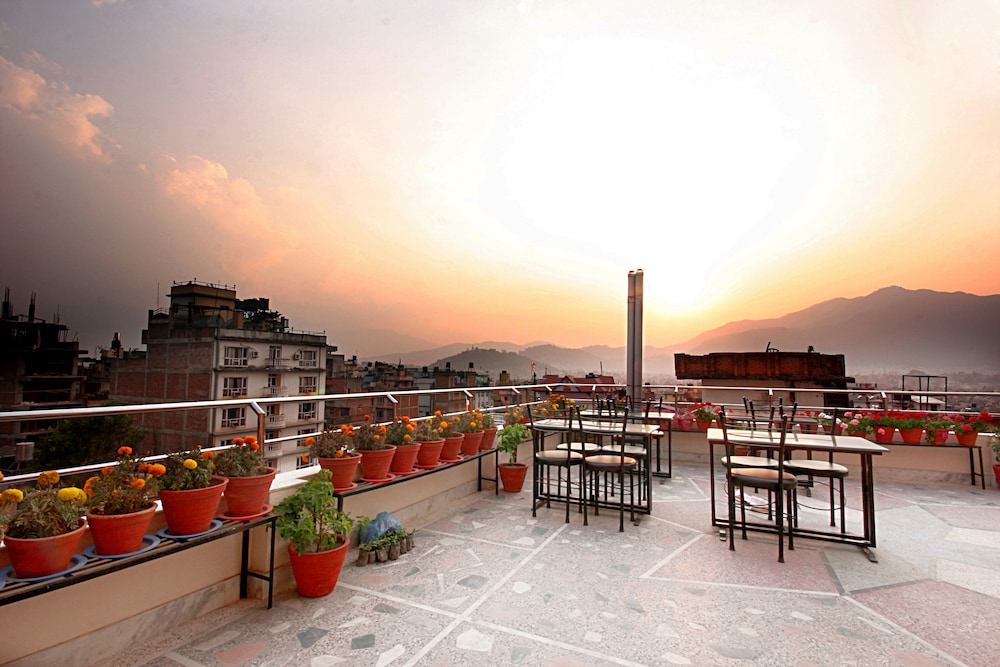Thamel Grand Hotel 4/47