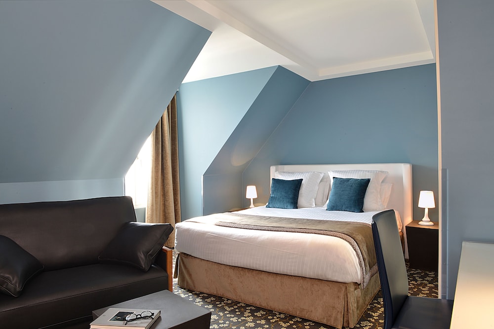 GRAND HOTEL MALHER 14/48