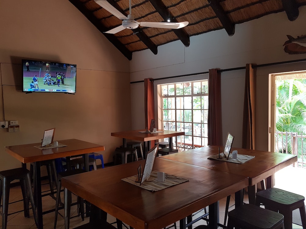 Lion's Guesthouse and The Buck&Lion restaurant 38/50