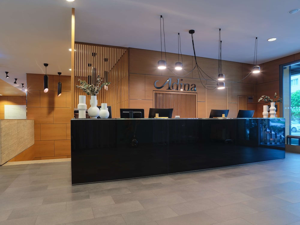 Lobby at Adina Apartment Hotel Berlin Hackescher Markt, BERLIN