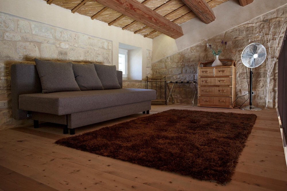 Stacci Rural Resort 45/67
