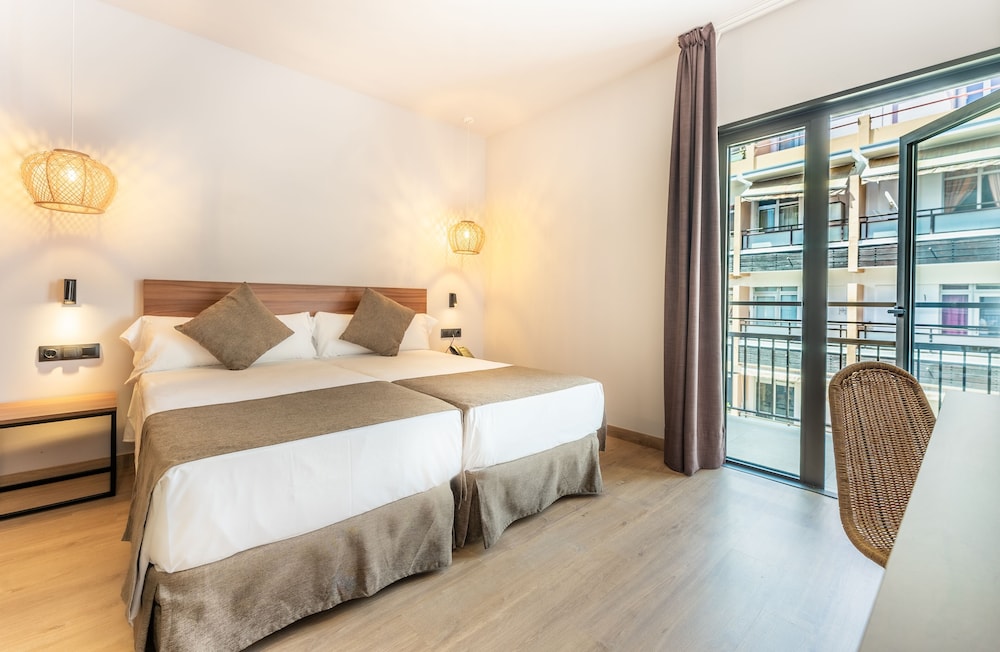 Hotel Dwo Nopal 8/30