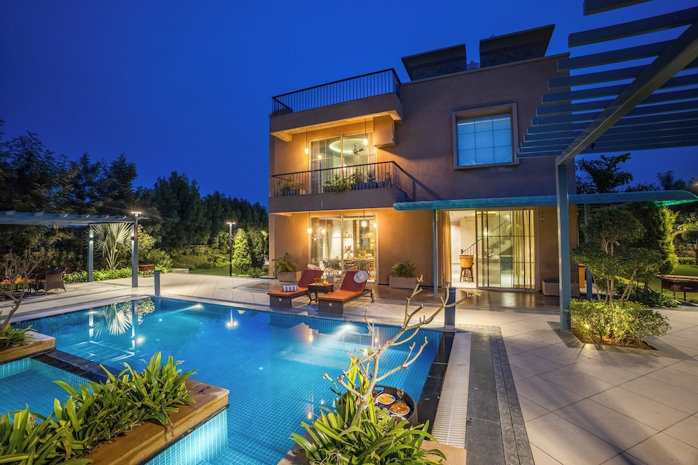 ELIVAAS Noah's Ark 3BHK Villa with Pvt Pool, Garden and Gazebo 9/64