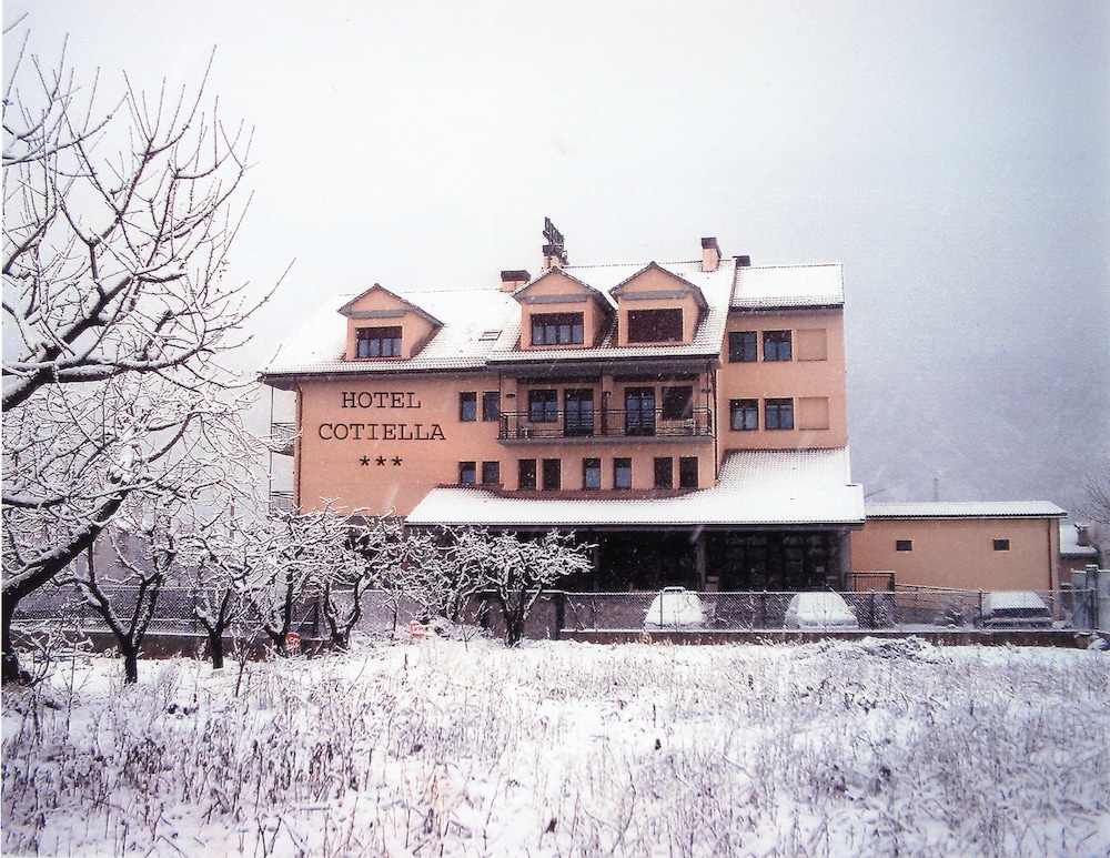 Hotel Cotiella 6/55