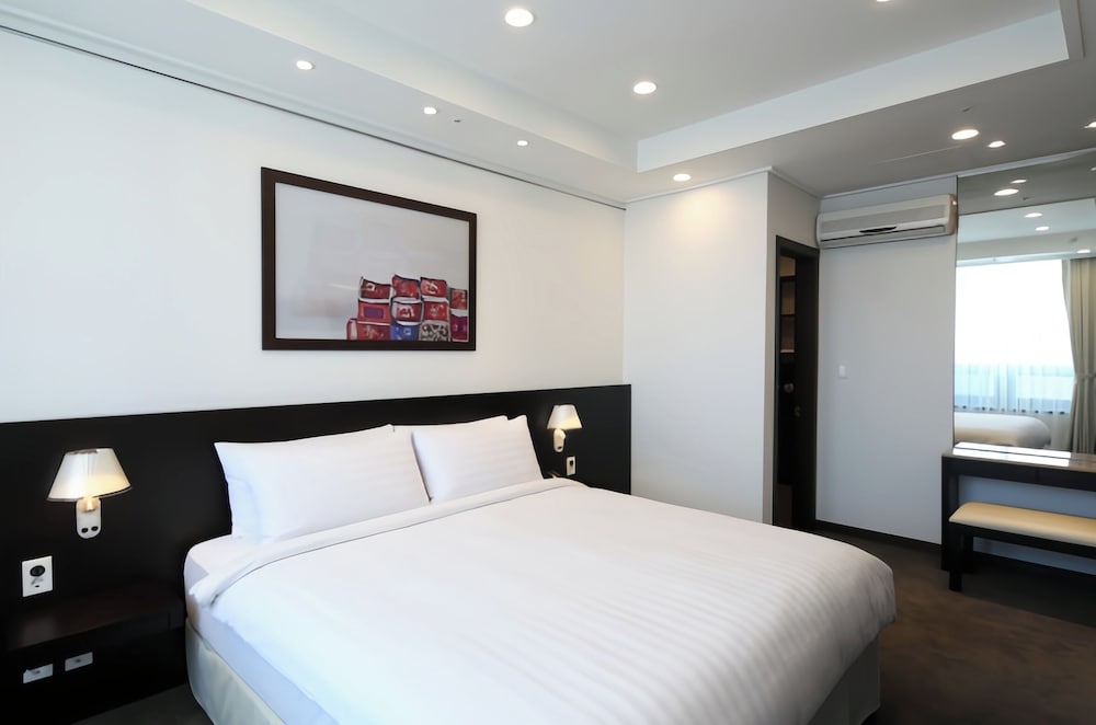Orakai Insadong Suites 16/72