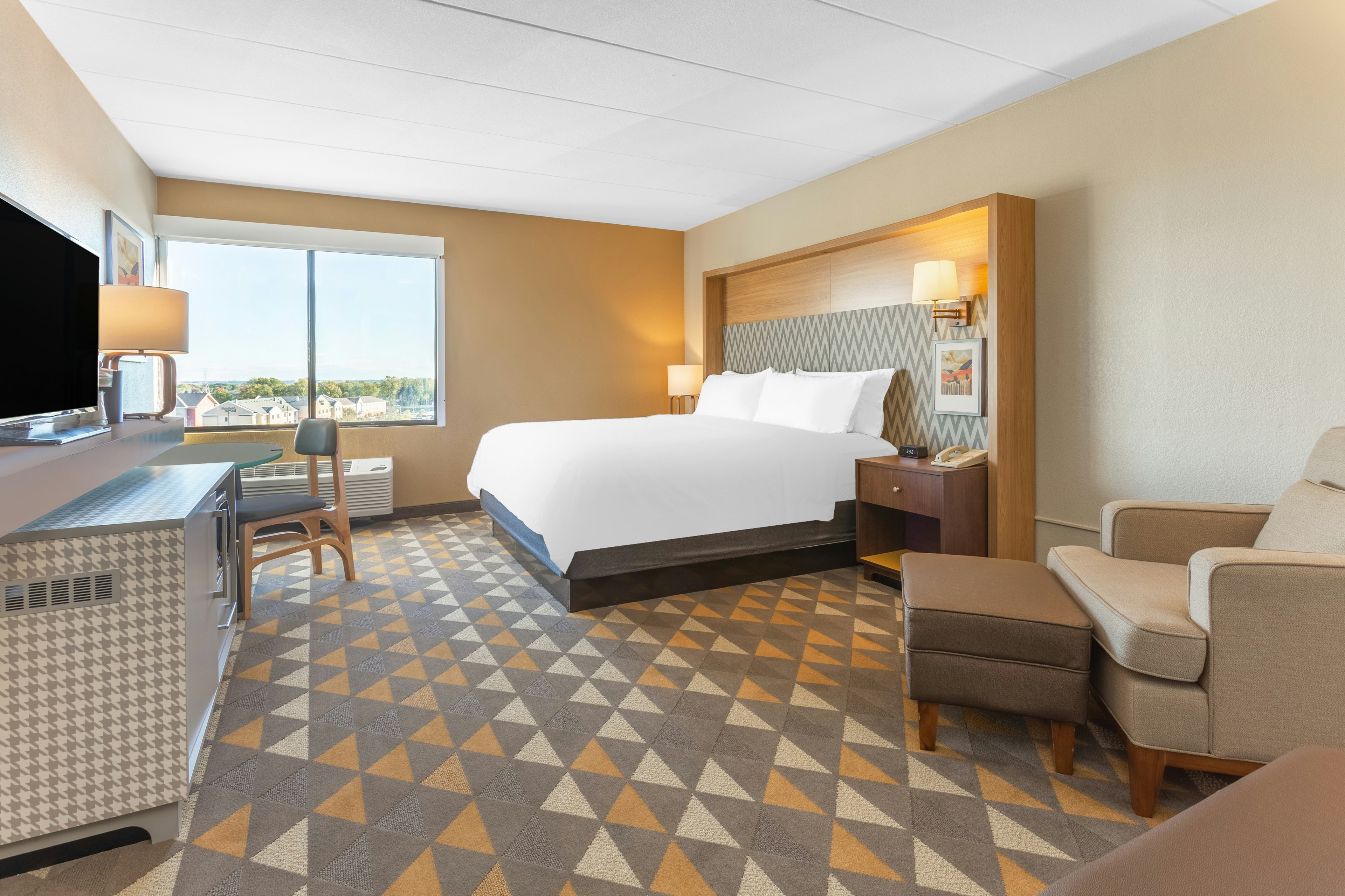 غرفة قياسية، HOLIDAY INN ROCKFORD 2/2