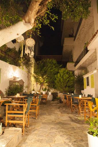 Gioma Hotel 26/26