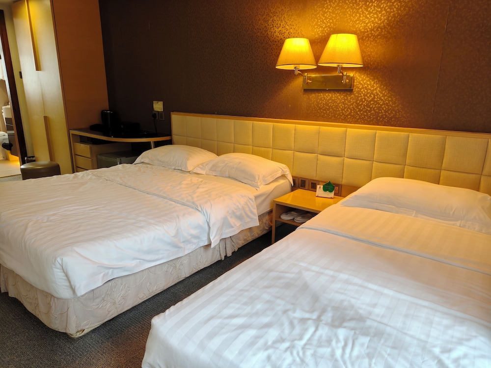 H1 Hotel 15/55