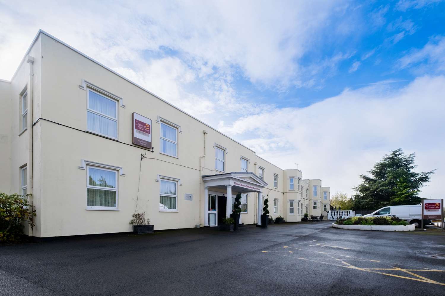 Ramada by Wyndham Cheltenham 16/17
