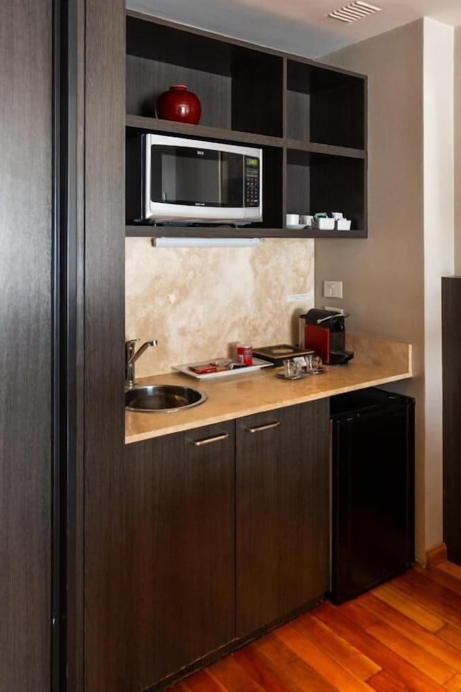 Urban Suites Recoleta Boutique Hotel 11/77