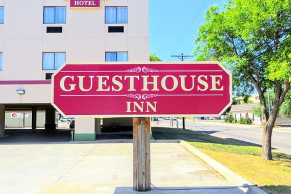 Guest House Inn Medical District near Texas Tech Univ photo2