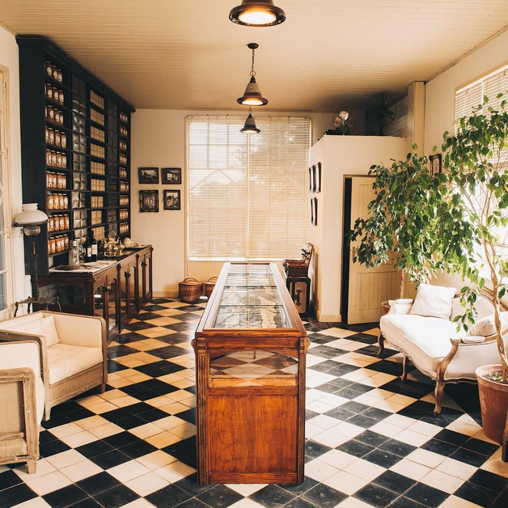 Narbona Wine Lodge 26/36