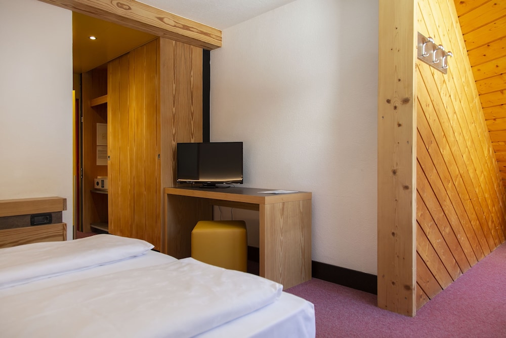 Blu Hotel Senales Zirm Cristal 11/65