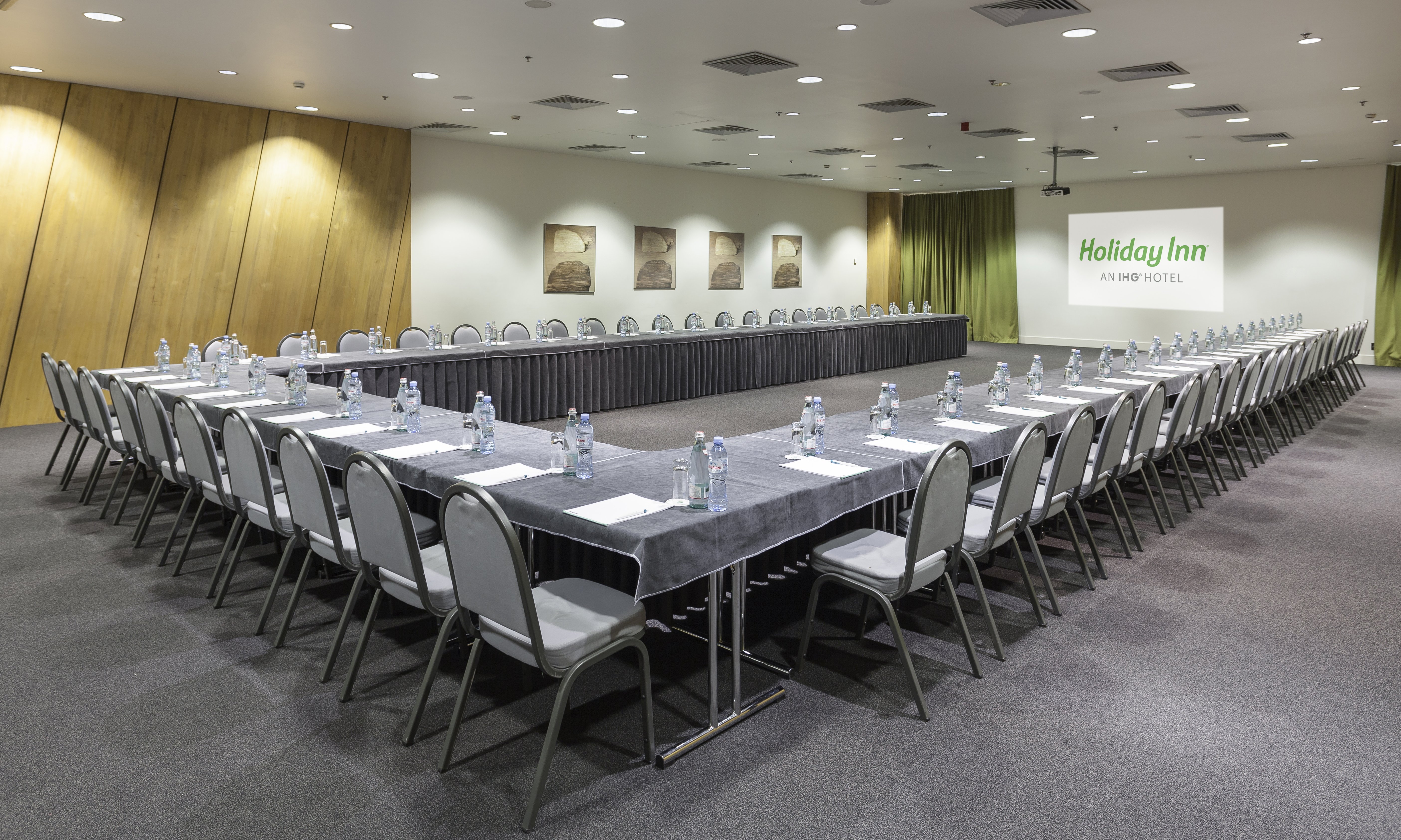 Holiday Inn Tbilisi 52/68