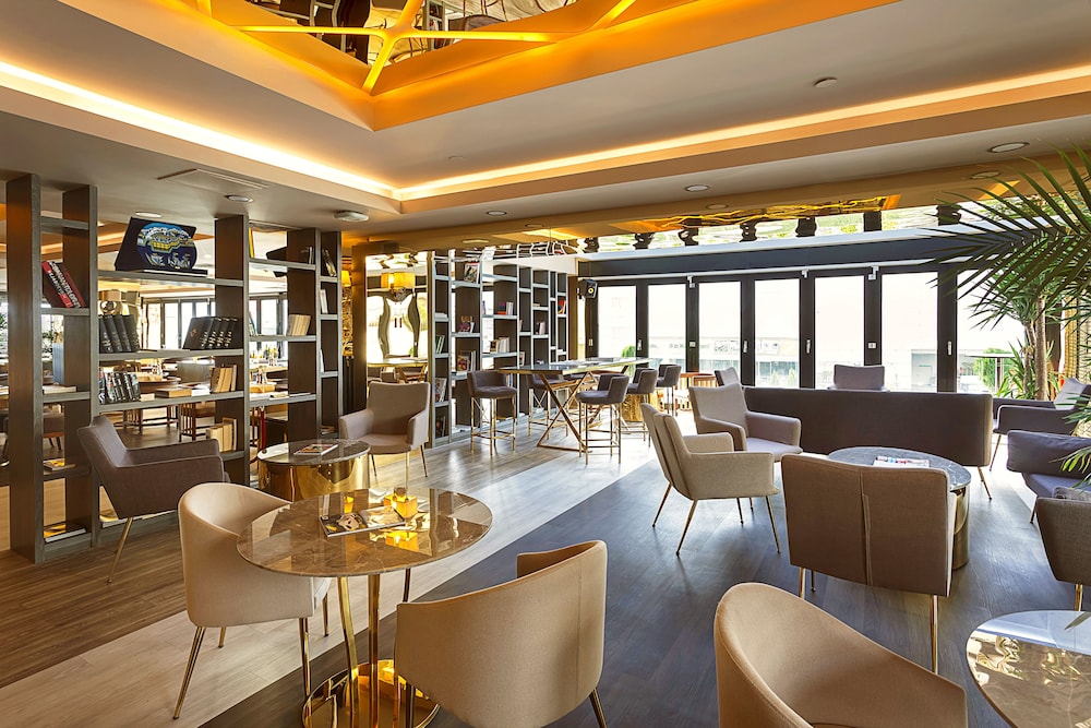 Nidya Hotel Esenyurt 36/40