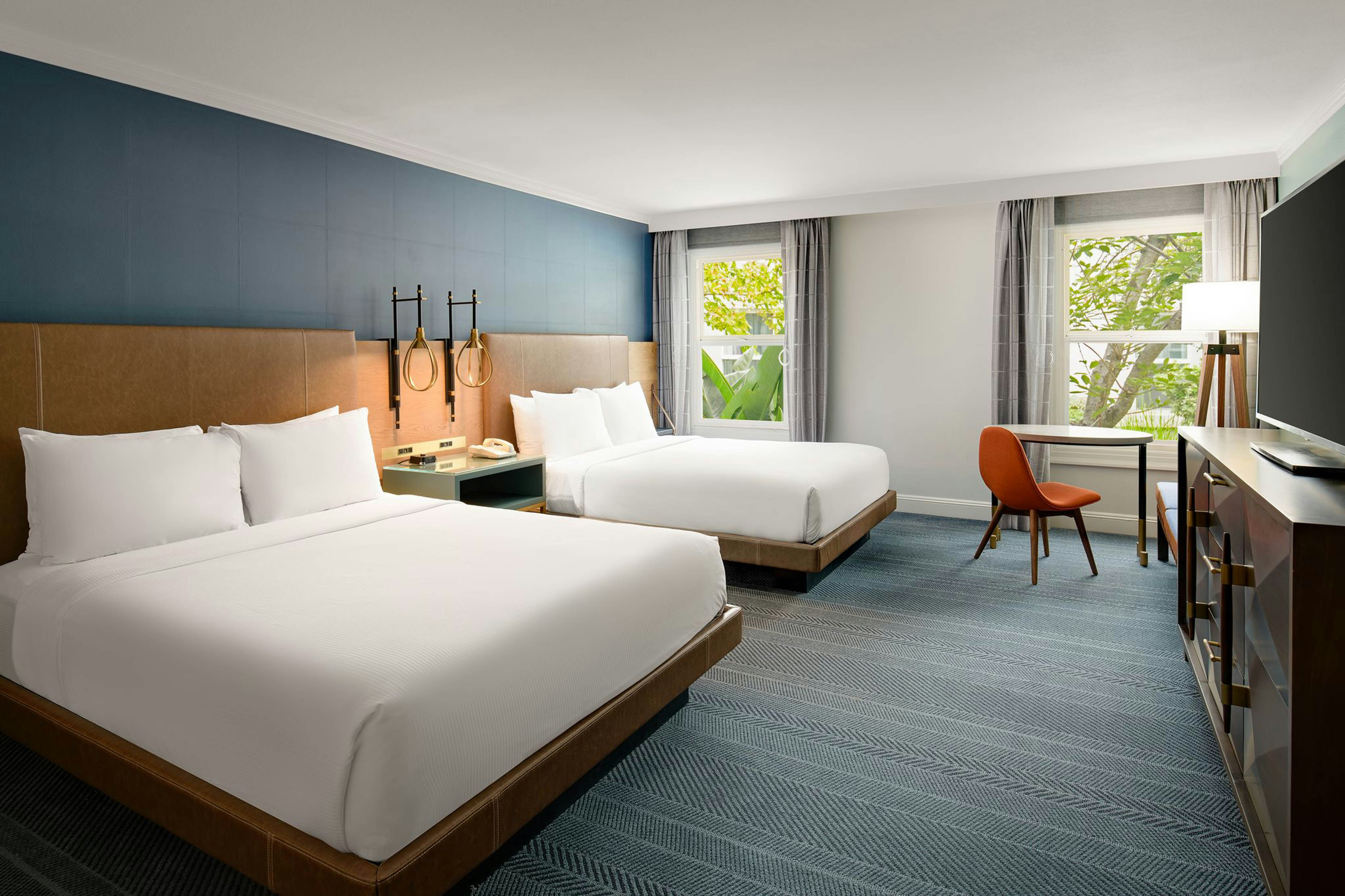 Room, 2 Queen Beds, Accessible, Hayes Mansion San Jose, Curio Collection by Hilton 4/8