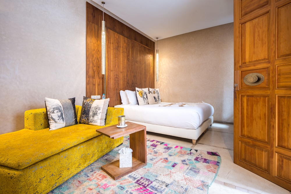 Riad Houma 6/50