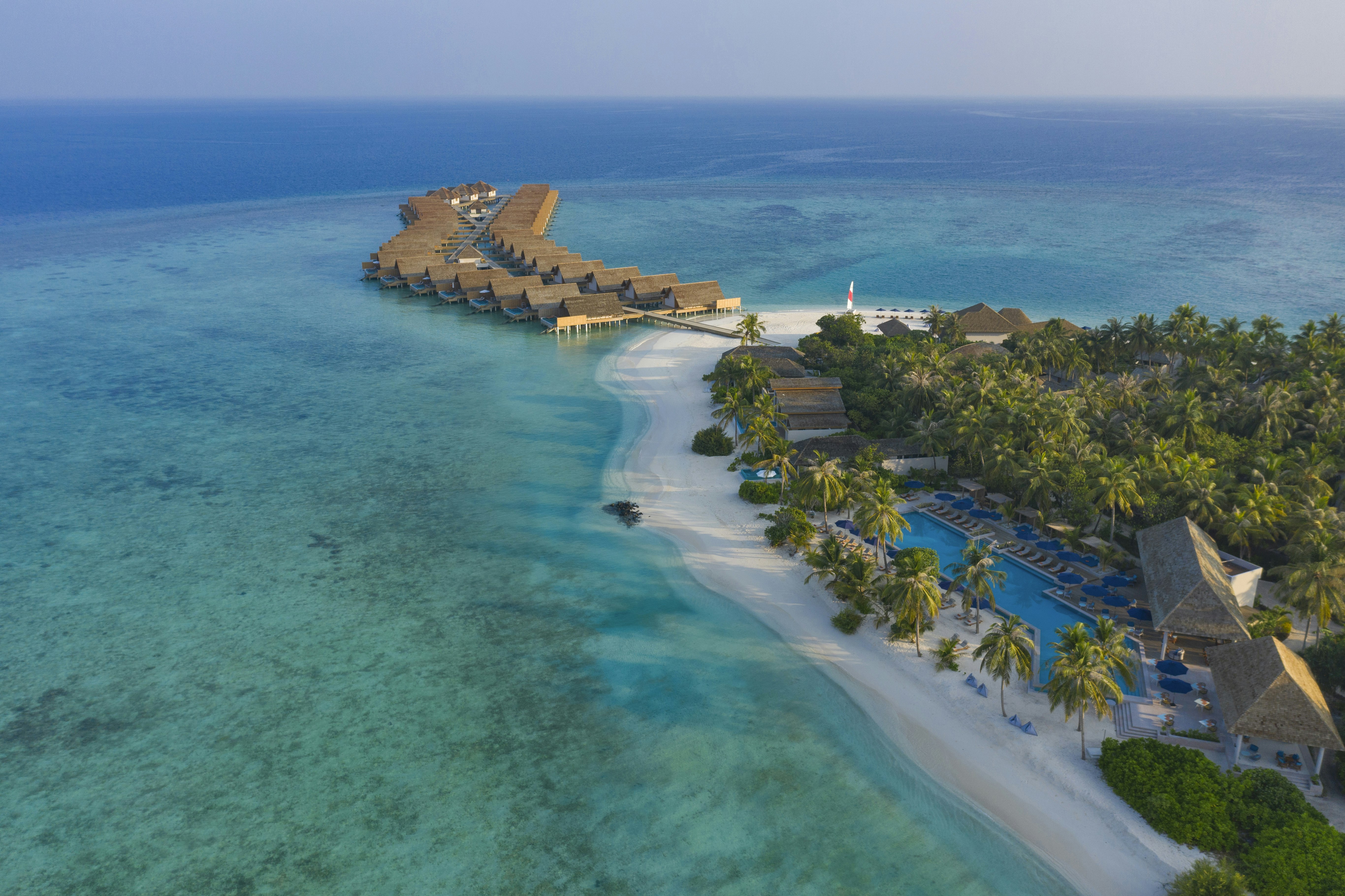 Emerald Faarufushi Resort and Spa 77/94