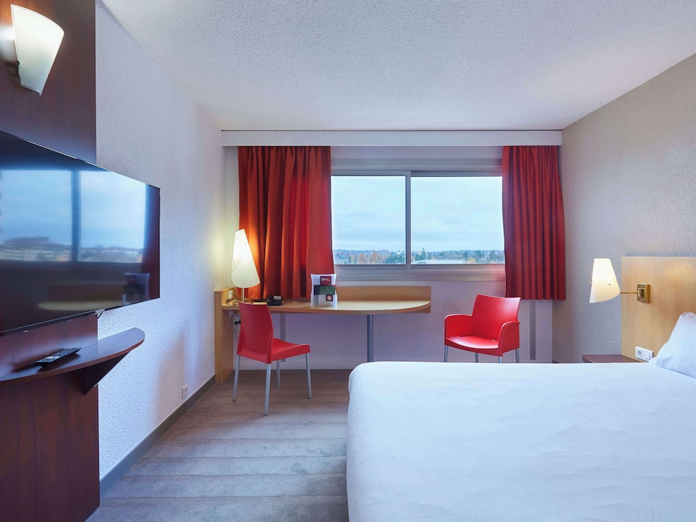 Ibis Annemasse 10/50