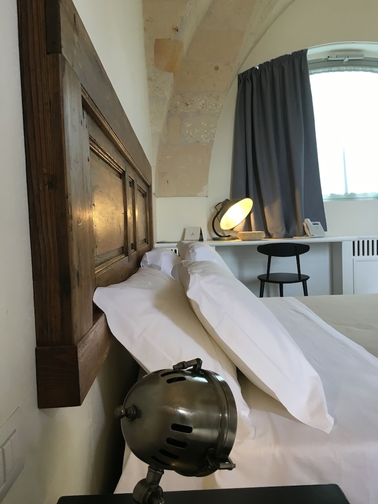 VINILIA WINE RESORT 44/78