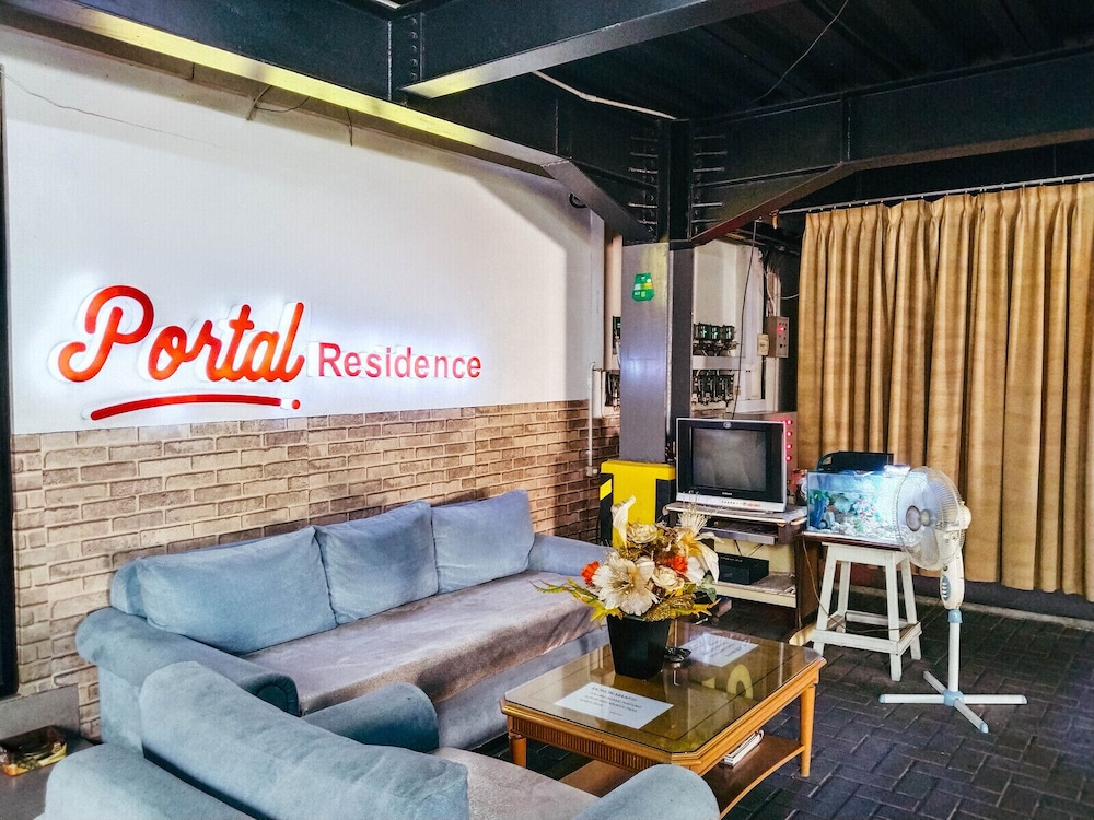Oyo 115 Portal Residence 33/54