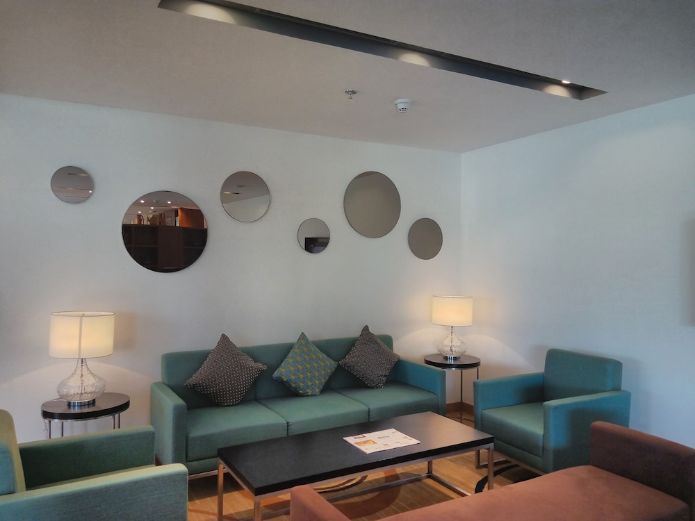 FAIRFIELD BY MARRIOTT COIMBATORE 30/43