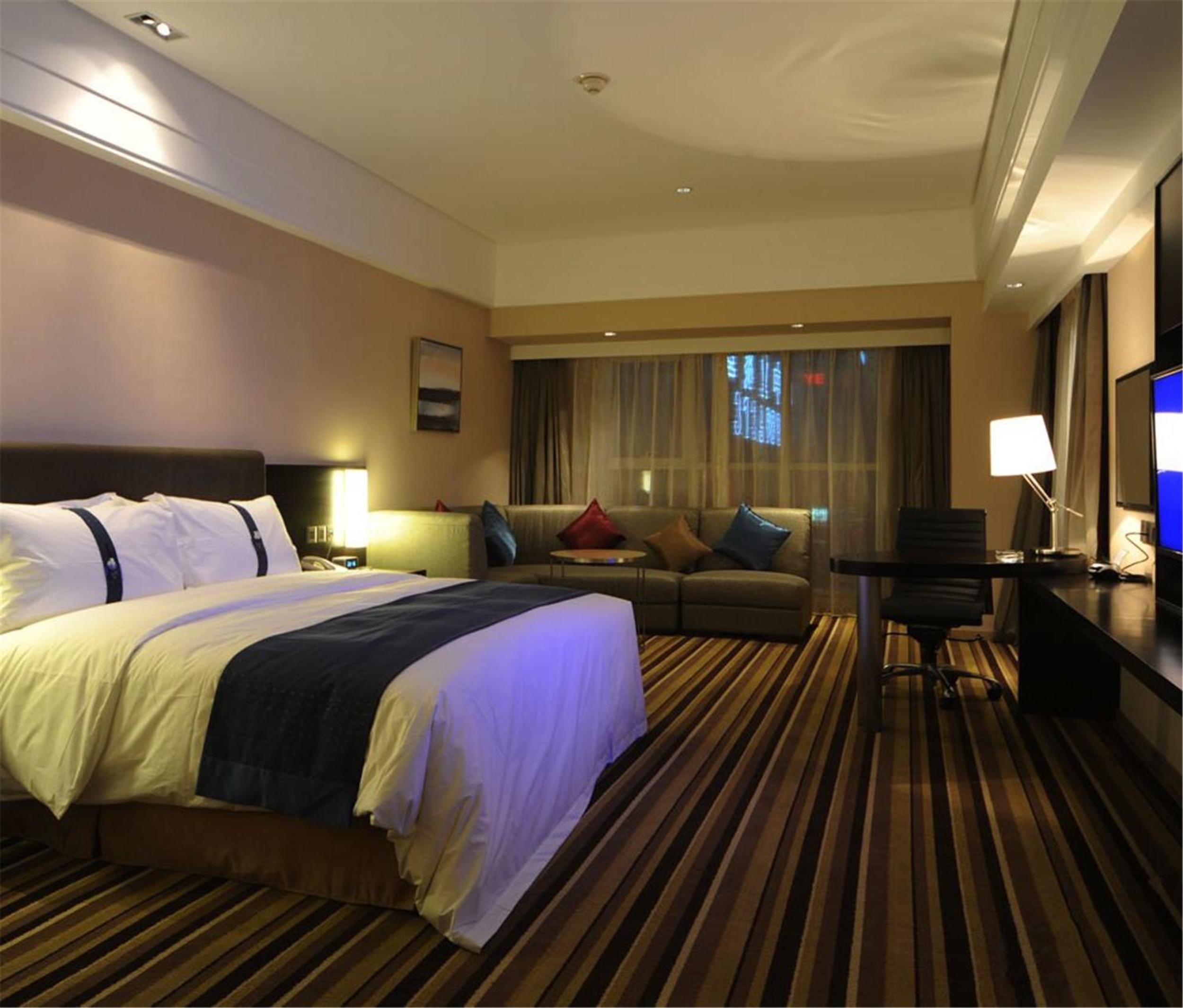 Standard, Single Bed, Extra Floor Space