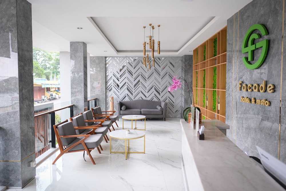 Facade Hotel by Azana 32/46