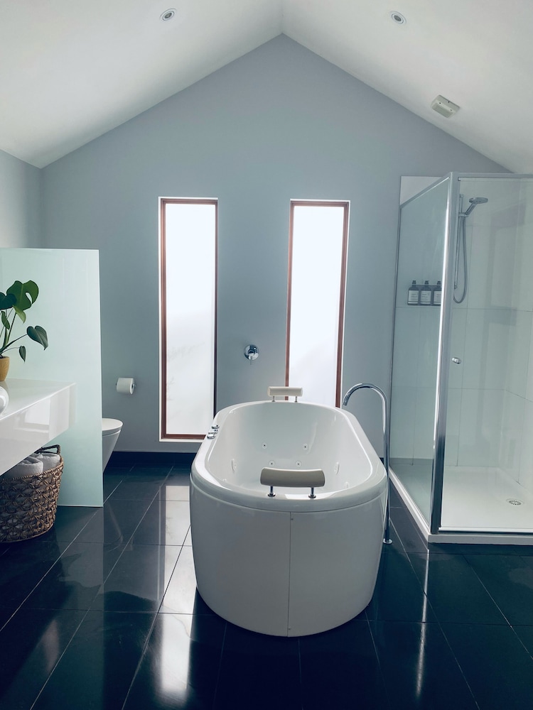 Hideaway Studio Accommodation 26/26