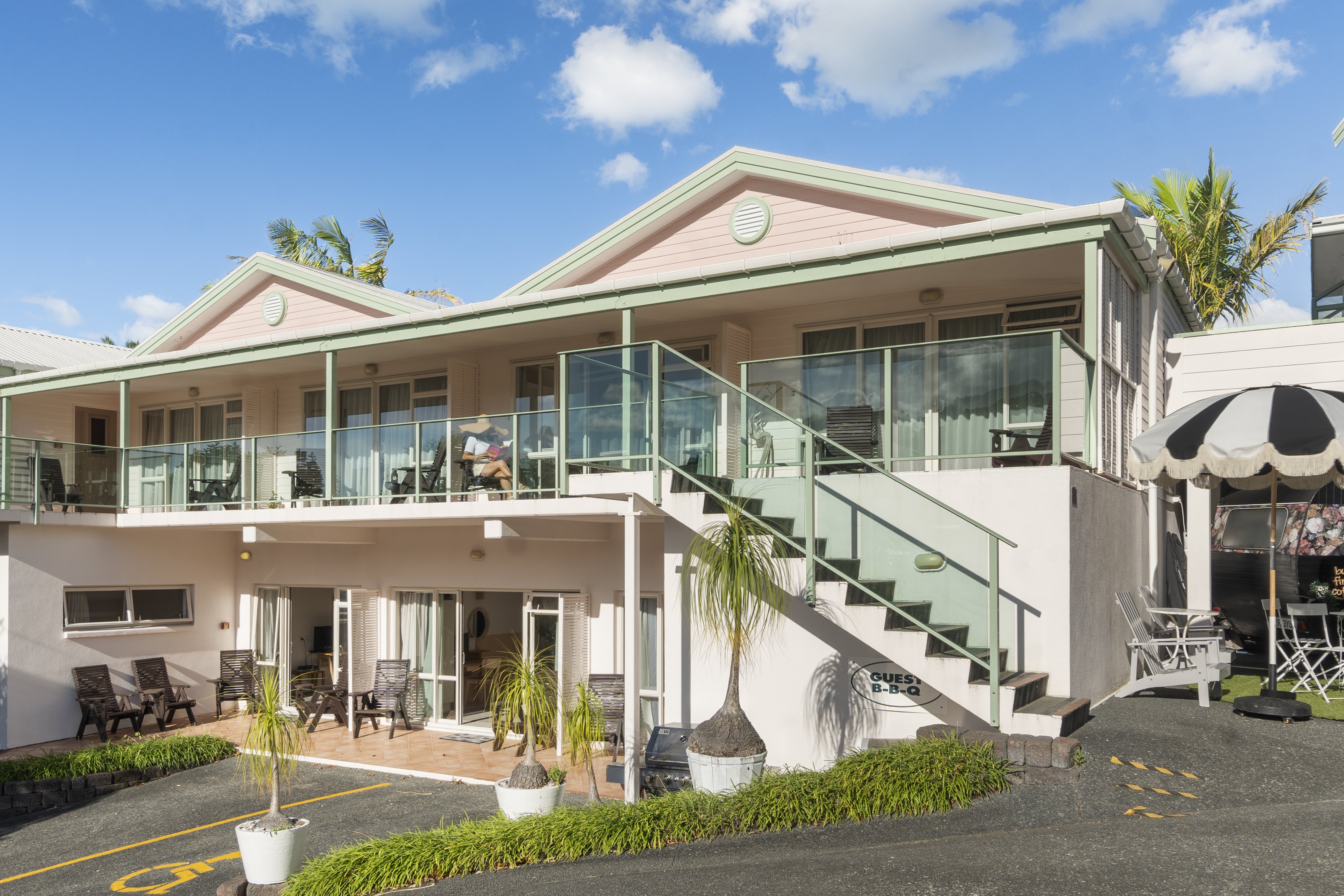Admirals View Lodge 2/56
