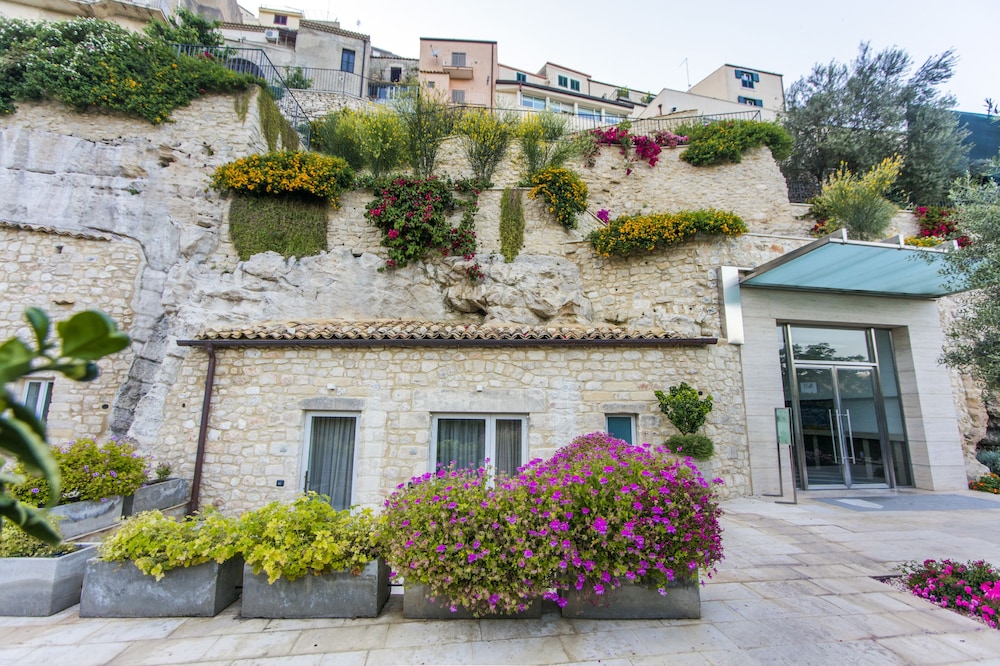 SAN GIORGIO PALACE HOTEL 3/50