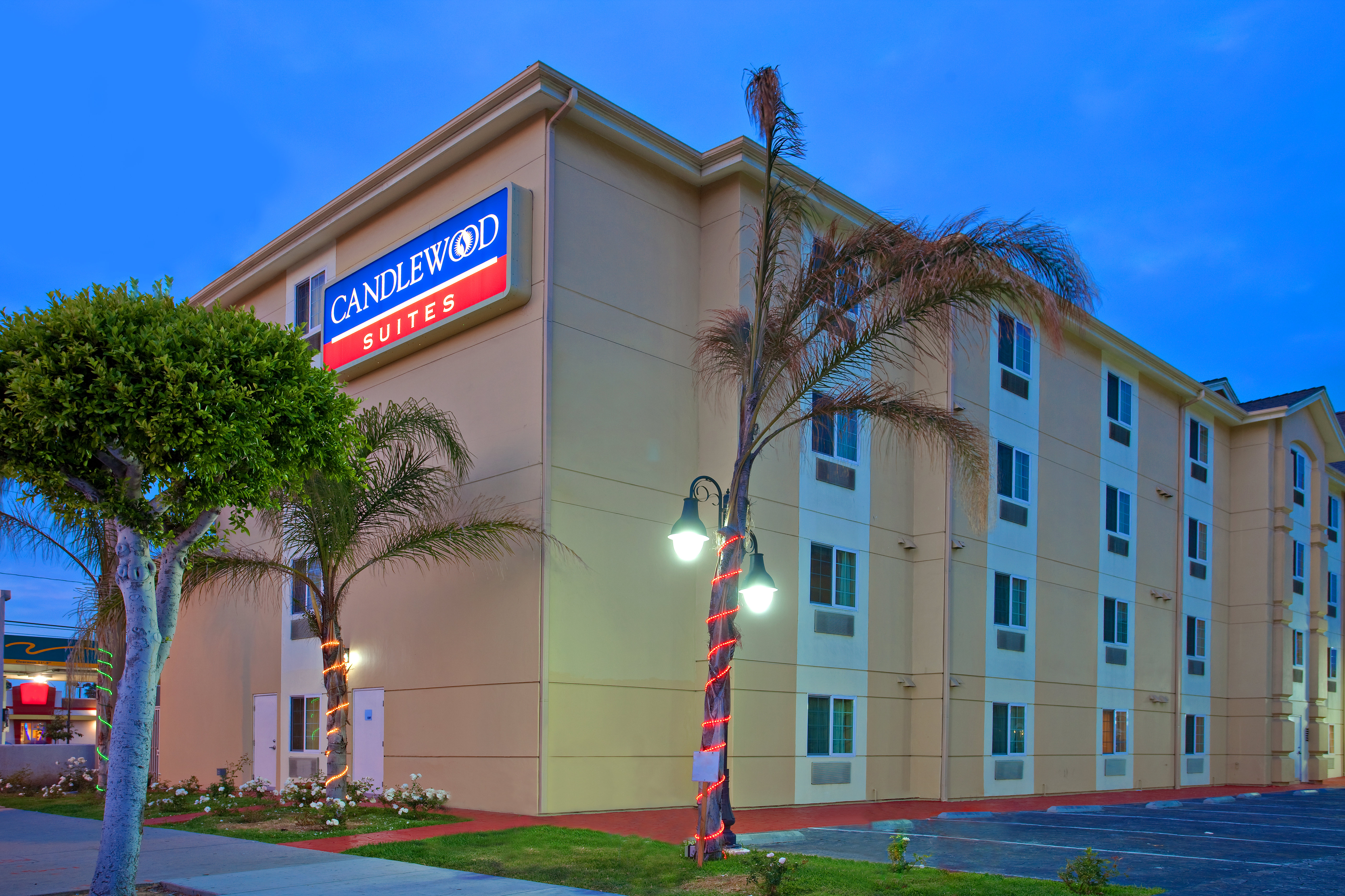 Candlewood Suites LAX Hawthorne 32/36